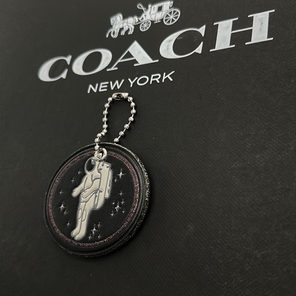 Coach X NASA Space ASTRONAUT Black Multi Leather Bag Charm Rare Star Glitter - Picture 4 of 9